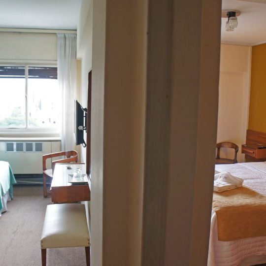 https://www.hotelsussexcba.com.ar/wp-content/uploads/2019/05/0_d4s-1-540x540.jpg